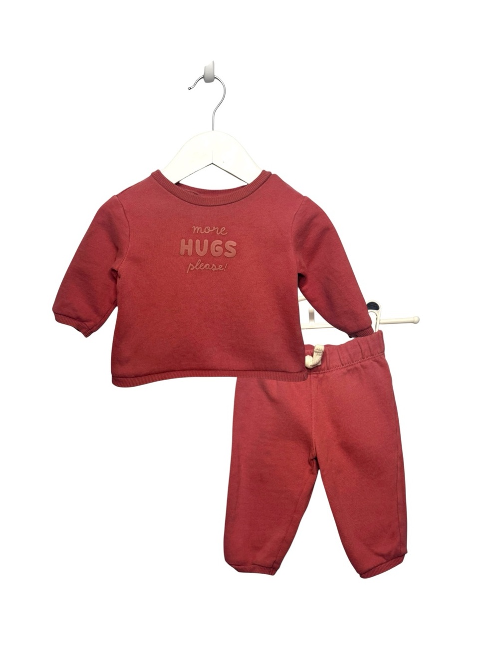 ⭐️ 5/$30 Carter’s Kids Matching Set size 6M